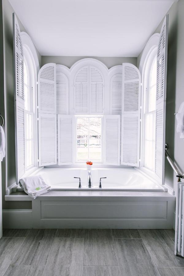 The Bayberry Bed and breakfast 4*